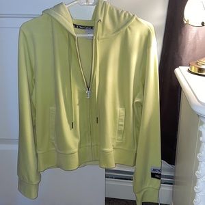 Light yellow juicy couture hoodie size L. Cropped